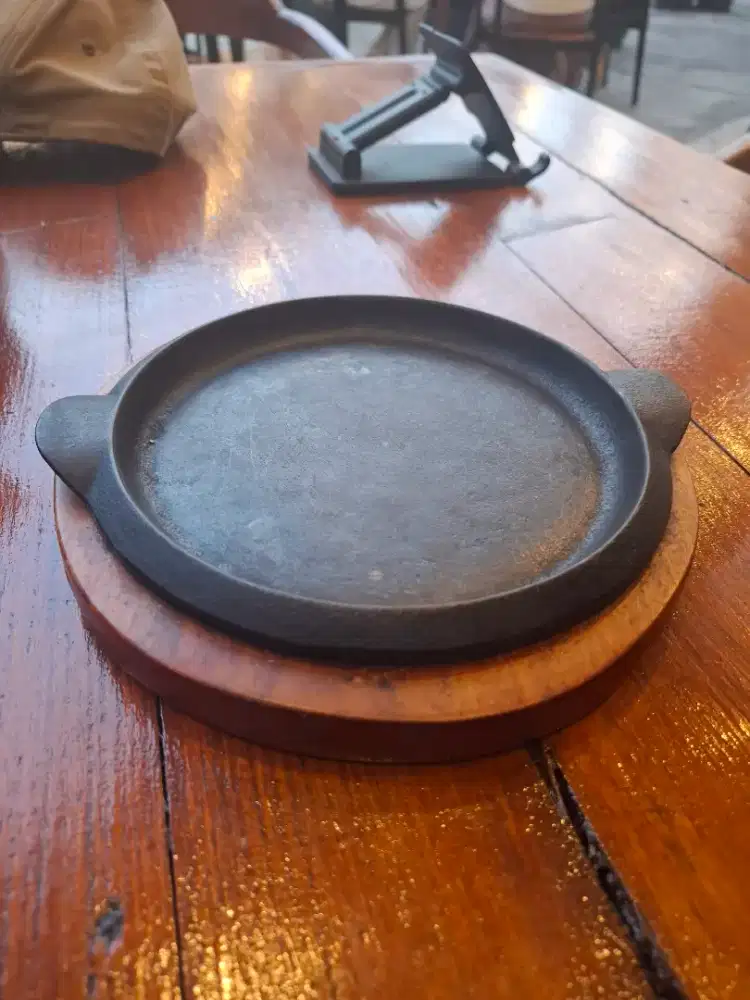 Hotplate steak bundar