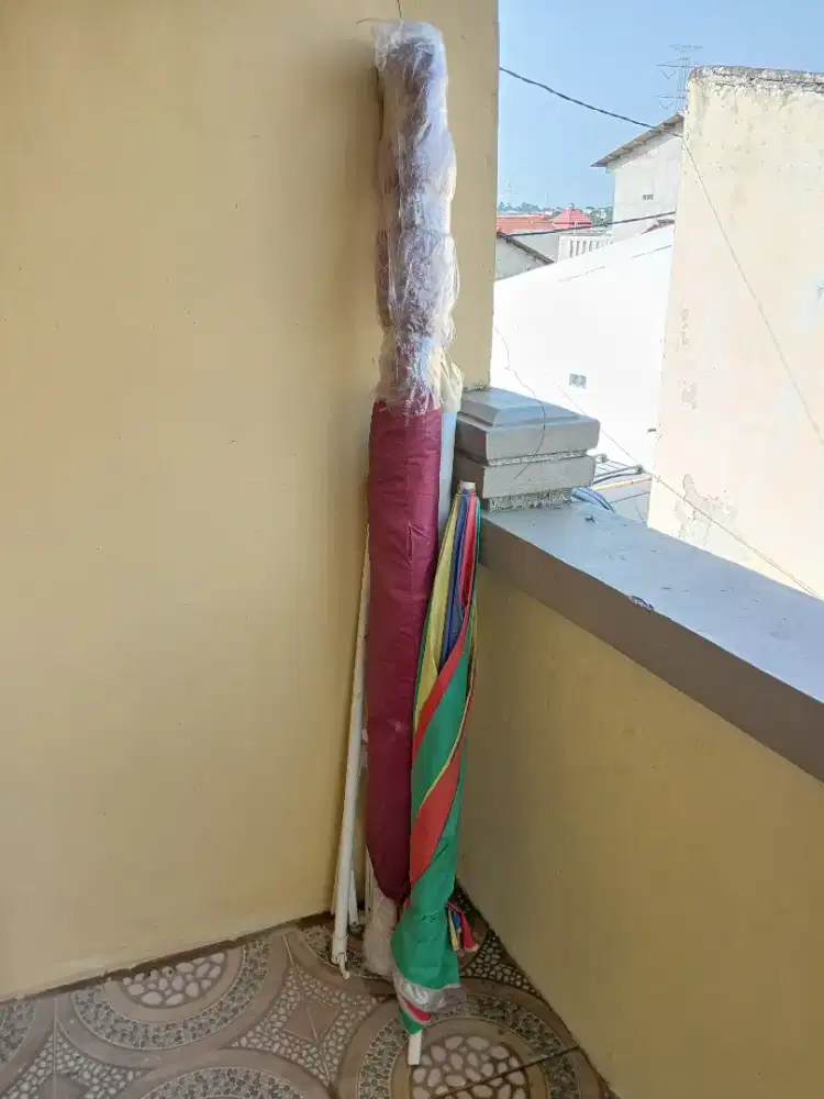 Payung tenda jualan