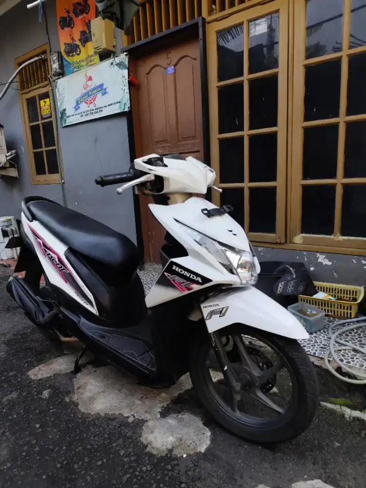 Honda Beat Hidup BPKB Ready