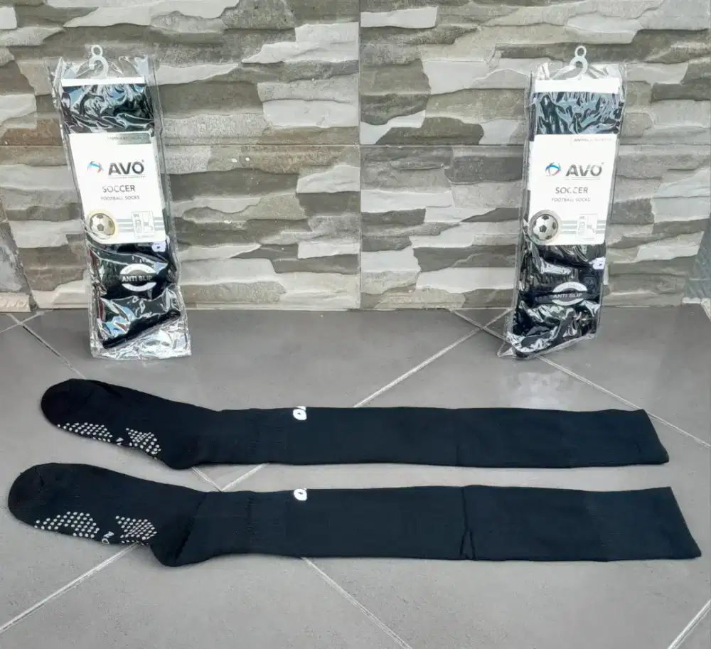 Kaos Kaki Panjang Avo R8 Anti Slip Hitam Original