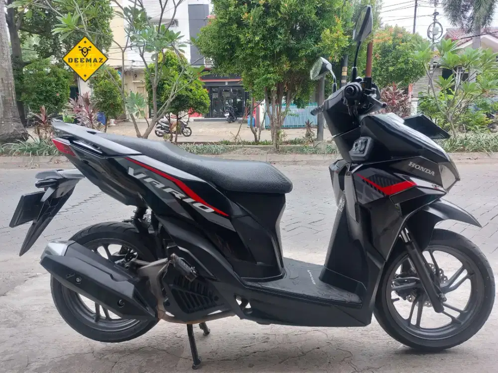(DP 900 Rb)‼️ Honda Vario 125 CBS Hitam Mulus 2023 Cash / Kredit