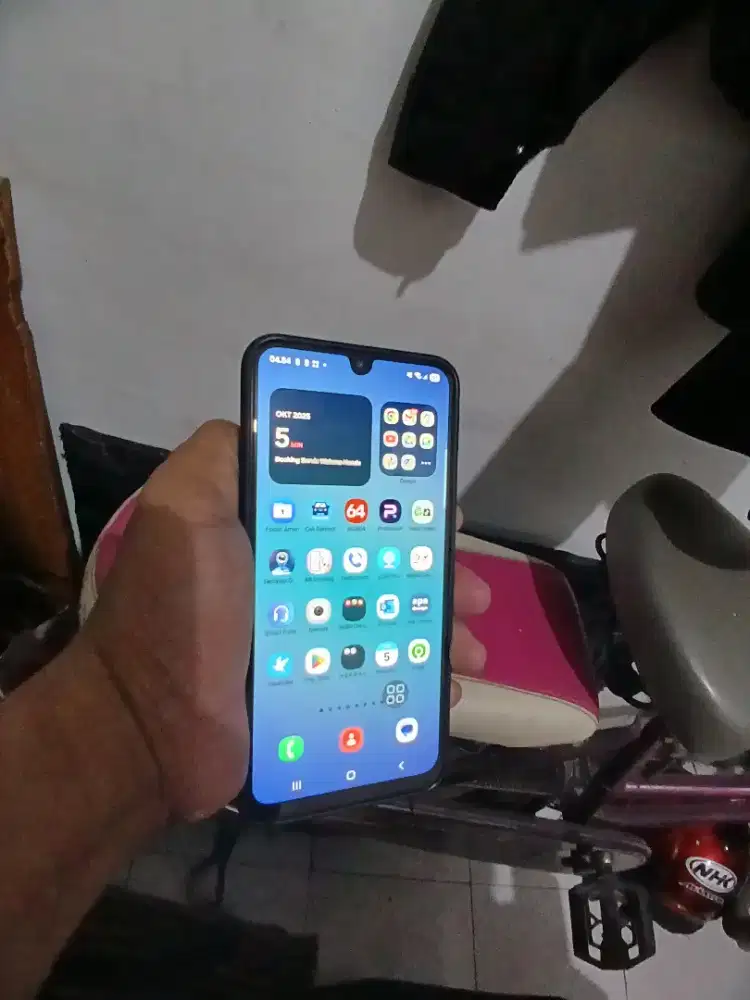 SAMSUNG A17 5G NFC 8/256G Masih mulus