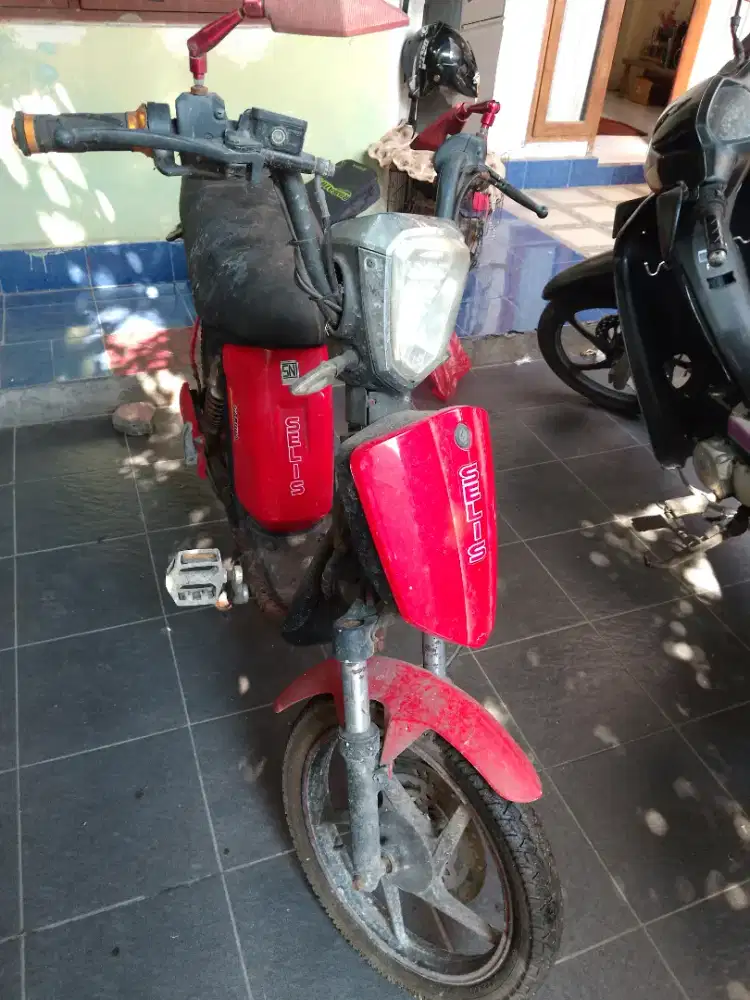 Sepeda listrik selis garuda