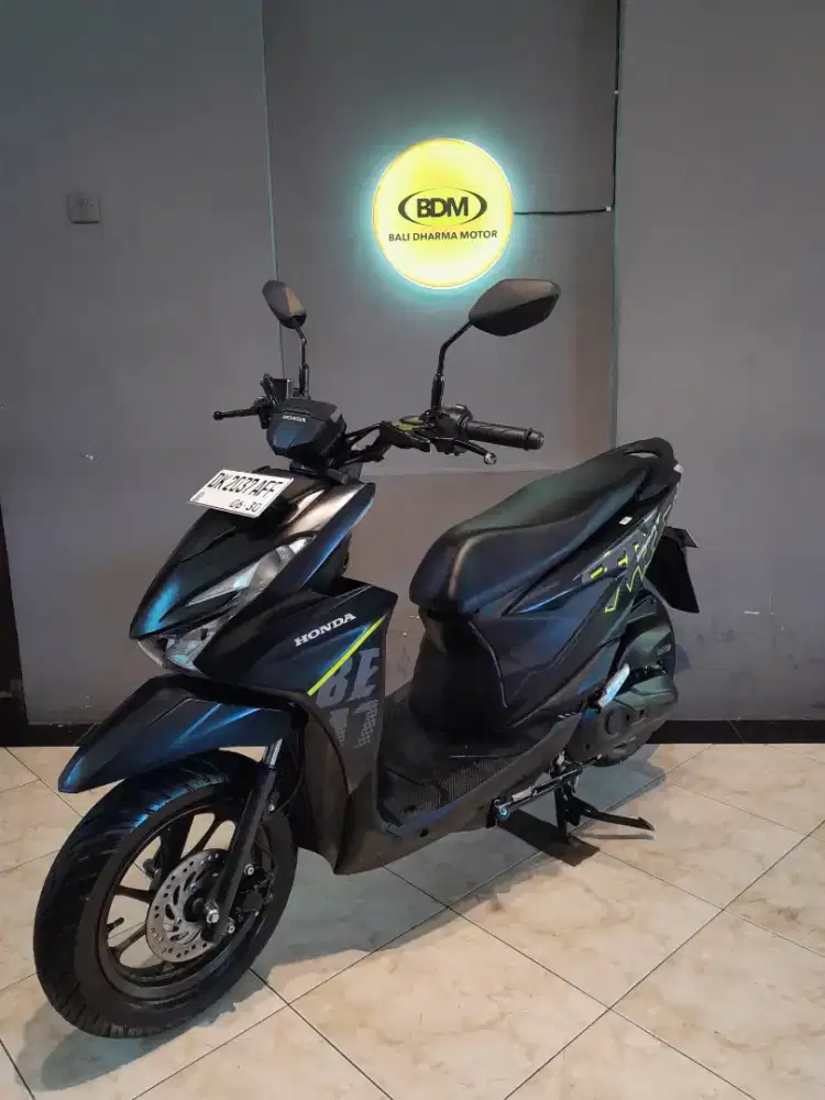 DP 1,8 JT/ BUNGA MENURUN 2 / HONDA BEAT STREET TAHUN 2025