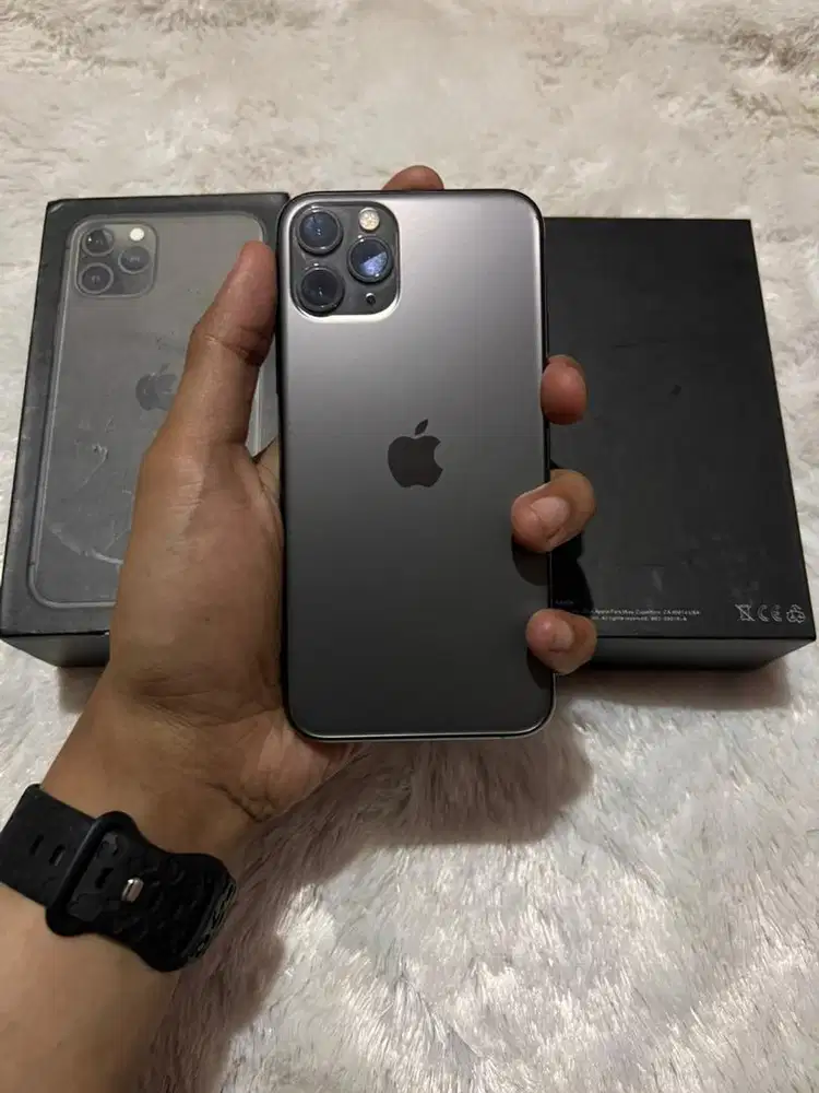 IPHONE 11 PRO 256GB INTER AKTIVASI LAMA