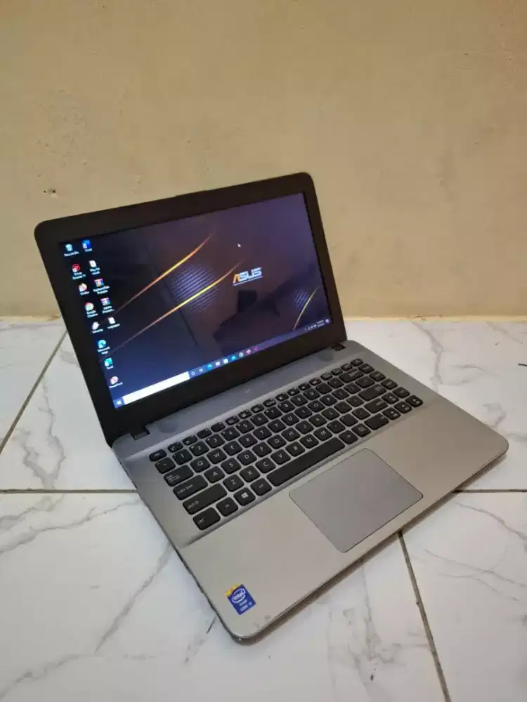 Laptop murah paket kuliah,kerja siap pake