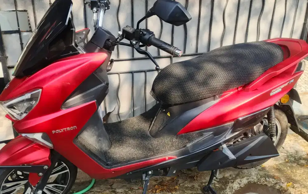 Jual Polytron Fox R Gress Merah 2024