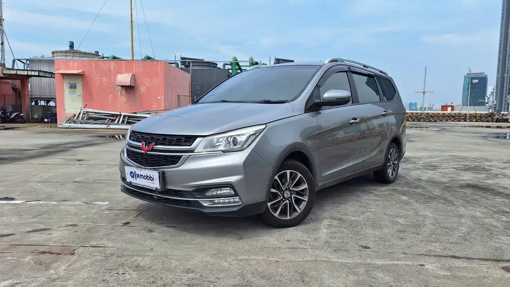 Pajak Panjang - Wuling Cortez 1.5 CT L Bensin-AT 2021