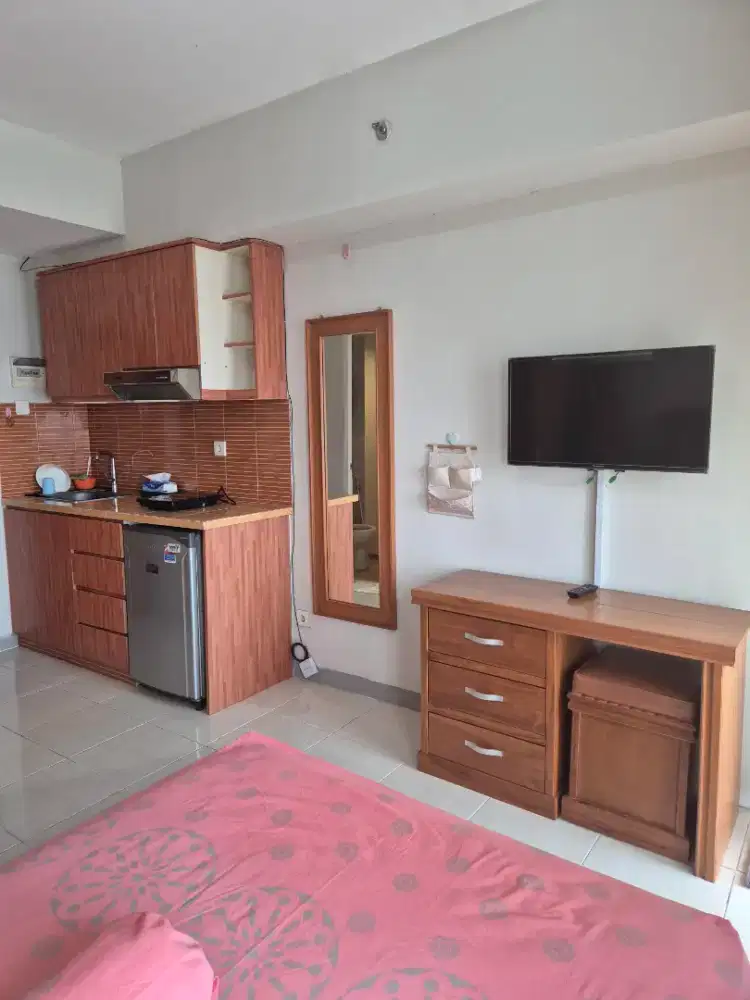 Disewakan Unit  Studio Apartemen Taman Melai Depok