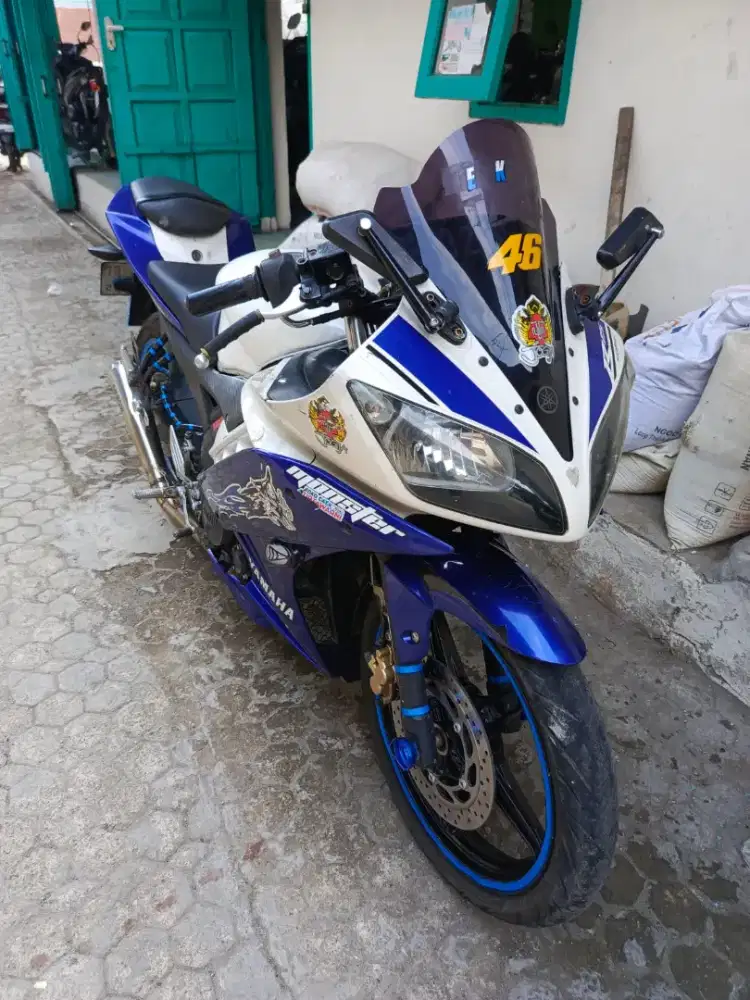 YAMAHA SPORT R15 KOMPLIT 2015 MURAH BISA TT
