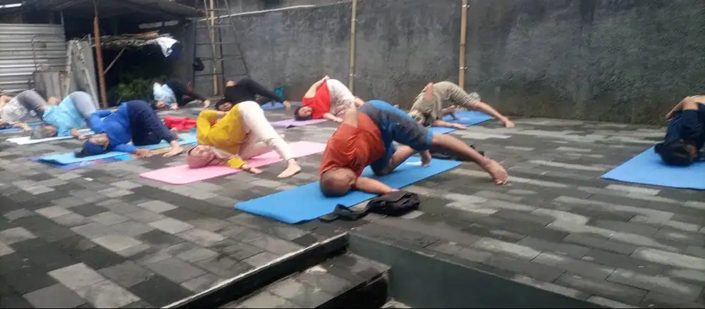 Jasa senam yoga