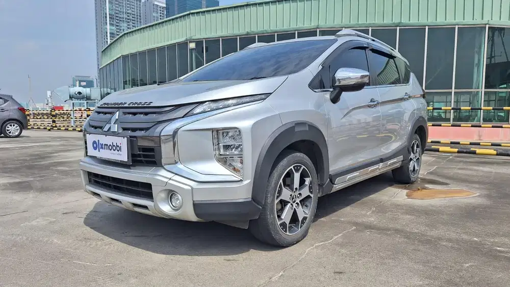 DP MURAH - Mitsubishi Xpander 1.5 Cross Bensin-AT 2021