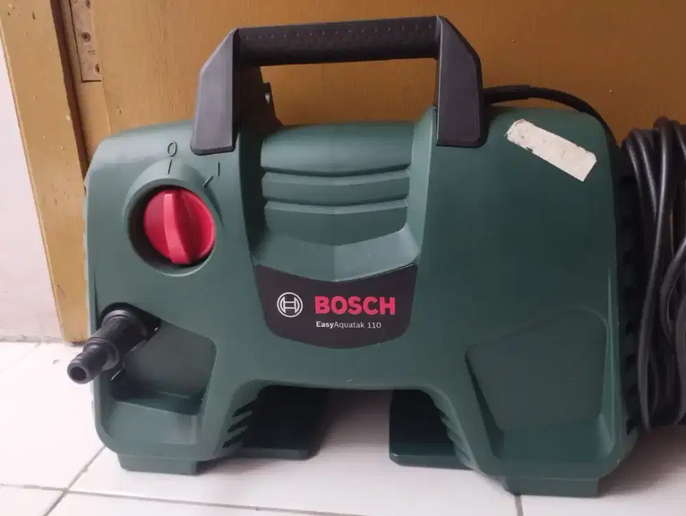 Jet cleaner alat cuci motor dan mobil merk Bosch