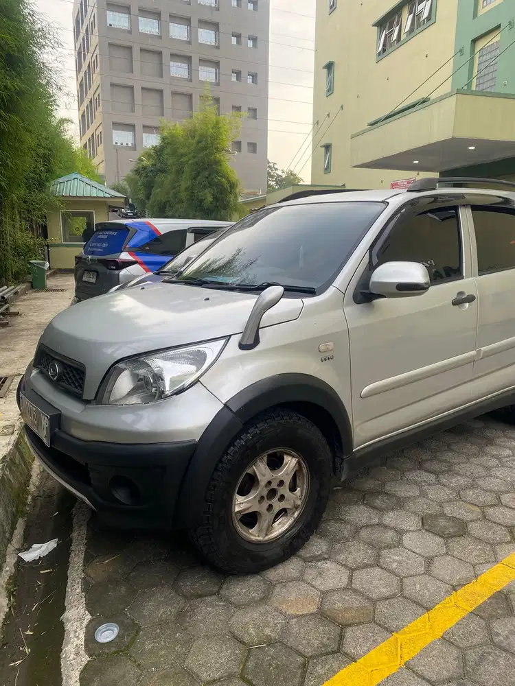 Daihatsu Terios 2010 Bensin