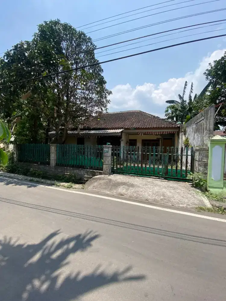 Rumah murah tanah luas ( Hitung Tanah ) lokasi sulfat malang
