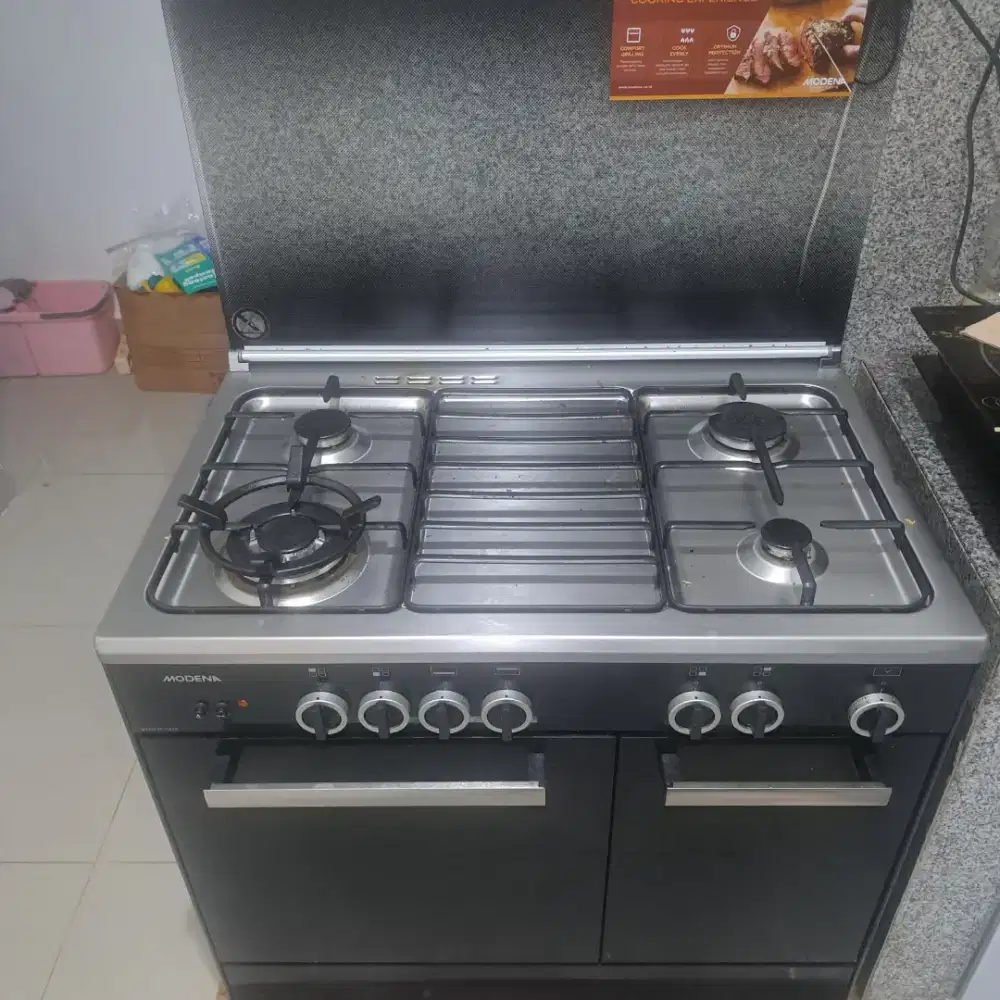 Modena Freestanding Cooker 90cm 4 Burner Italian Burner