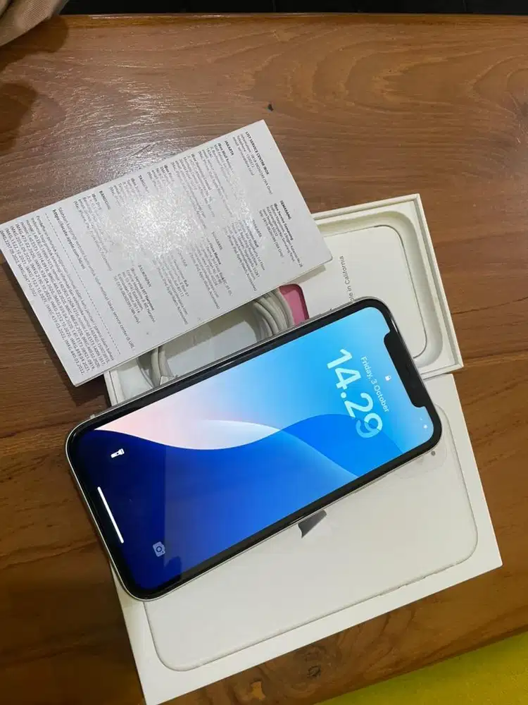 Iphone 11 64 ibox like new