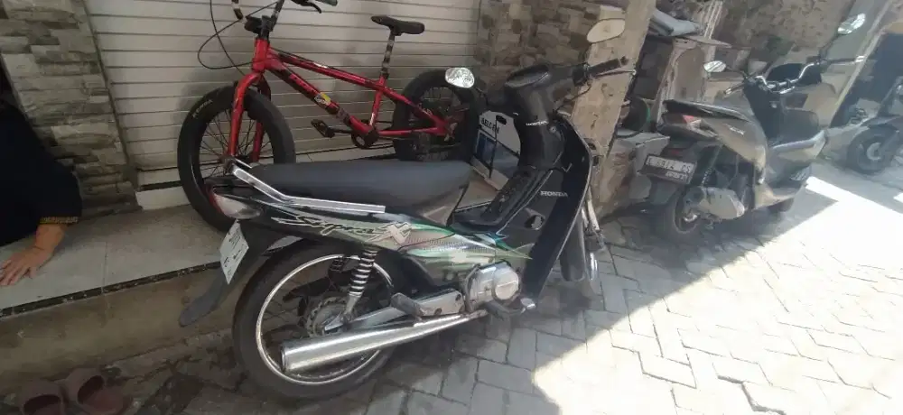 Honda Suprax 110