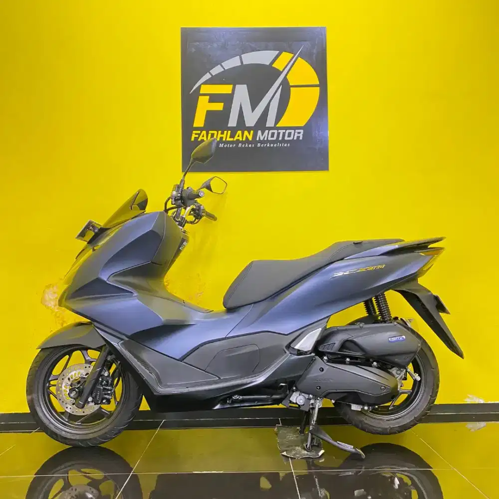 Honda PCX Tahun 2023 Km Low Full Orisinil Joss Istimewa