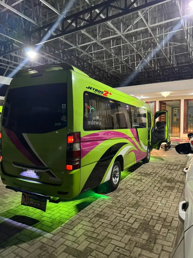 Elf long giga 20 seat 2018