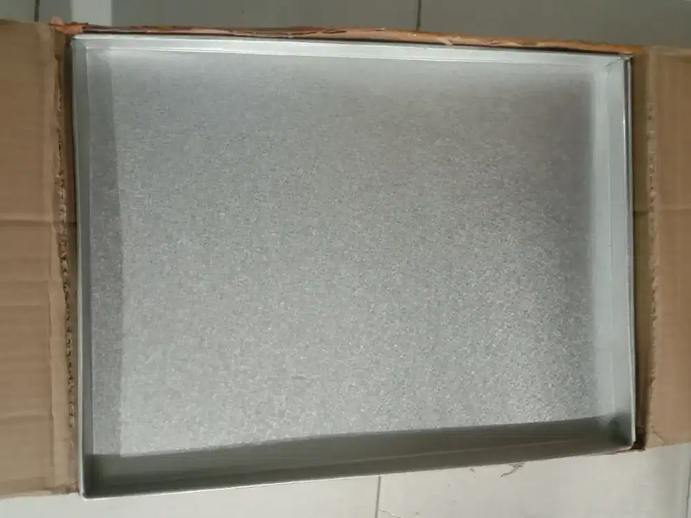 Loyang Nampan UK.40 x 30 cm