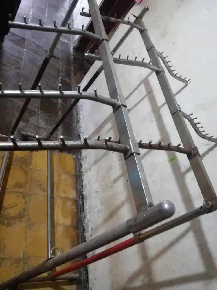 Gantungan Baju Gawang Pakai an + Hanger