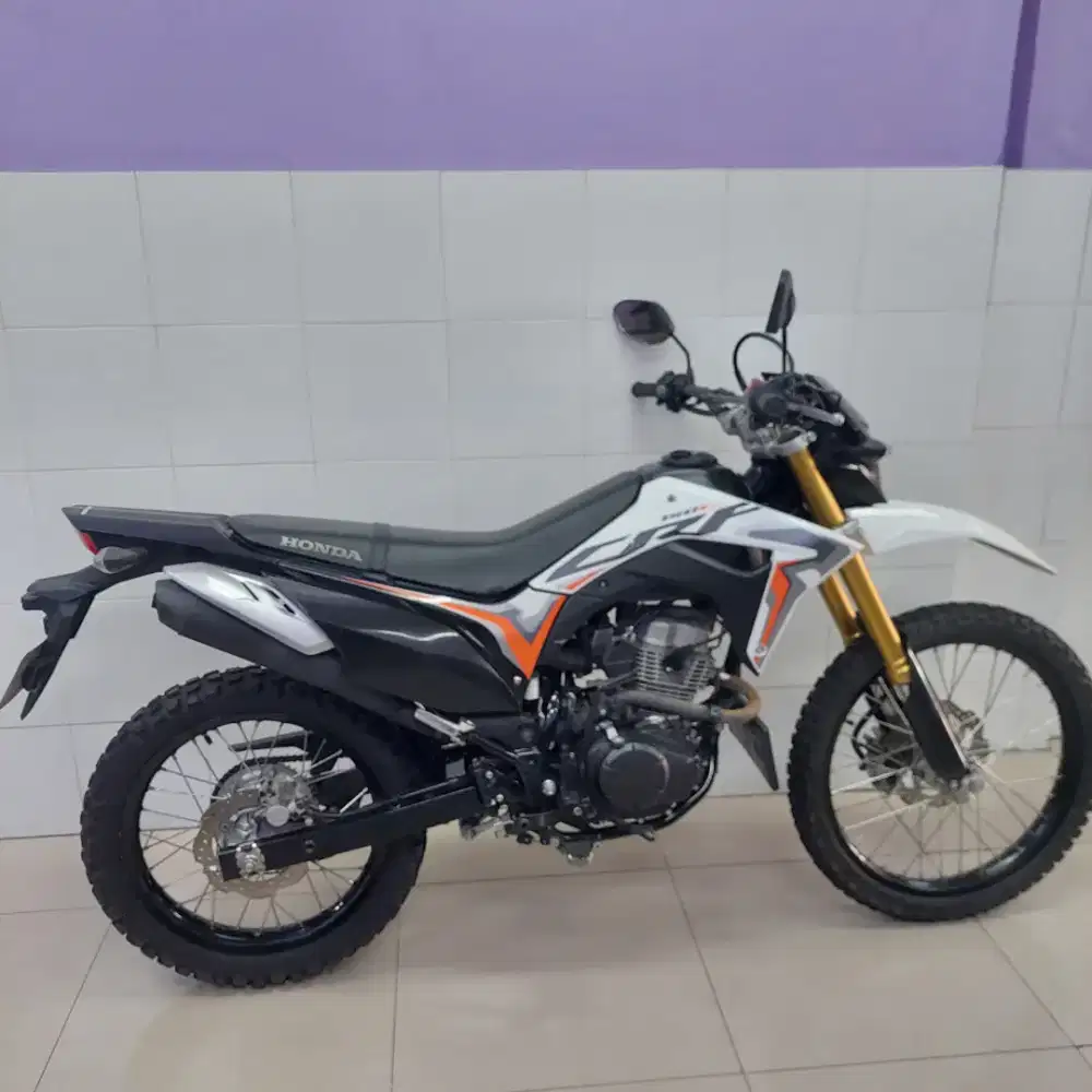 Honda crf 150L 2023 dp 2juta