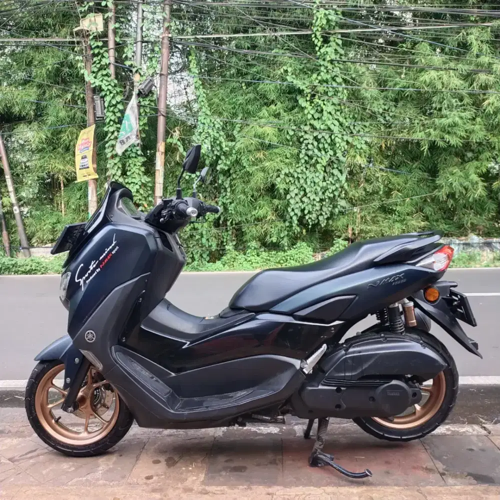 Nmax New Kunci 2022 (Bagus Lengkap Mesin Cakep)