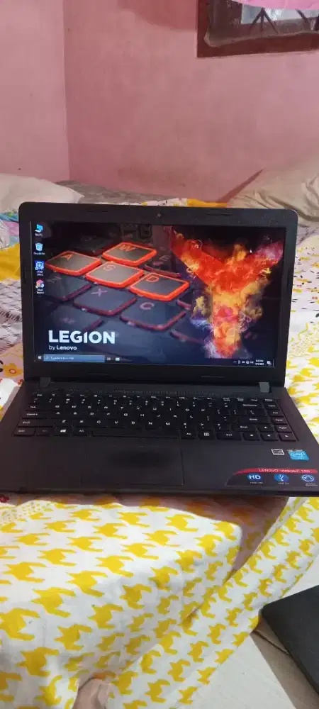 Lenovo slim mulus banget garansi intel ram 8gb ssd 128gb bekasi tambun