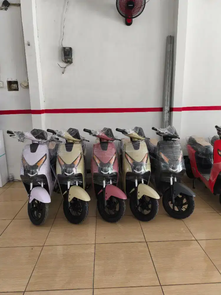 JUAL SEPEDA LISTRIK DAN MOTOR LISTRIK UWINFLY