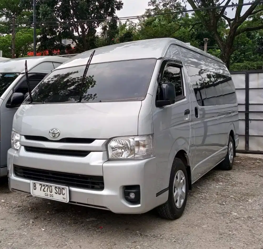 Hiace Commuter Spek Pariwisata 2025 (NIK 2024)