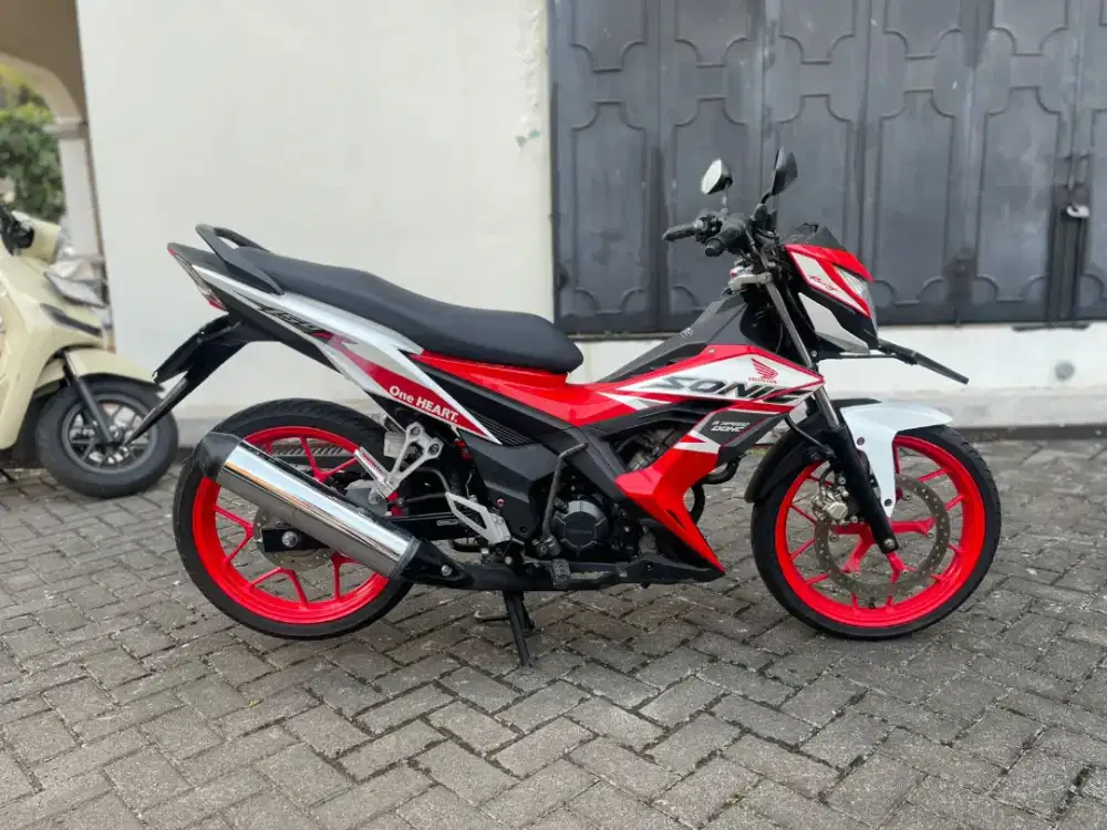 Sonic 2019 Pajak Panjang