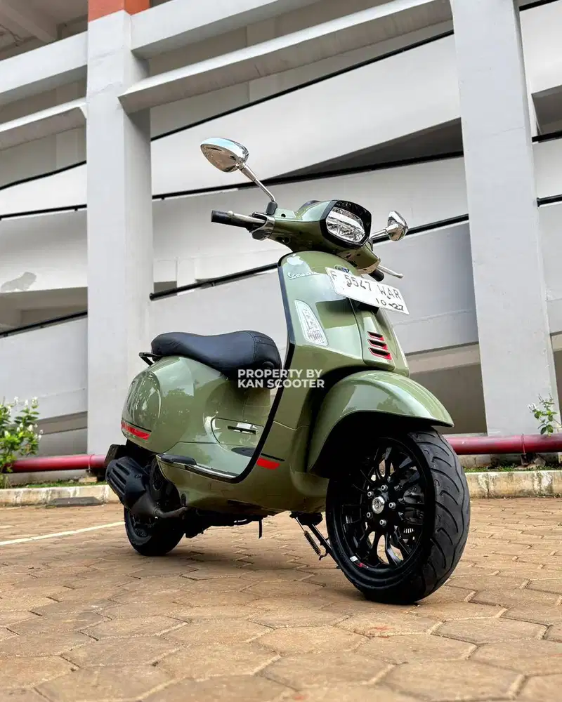 JUAL MURAH VESPA SPRINT S 150 iGET ABS FACELIFT 2022 MULUS