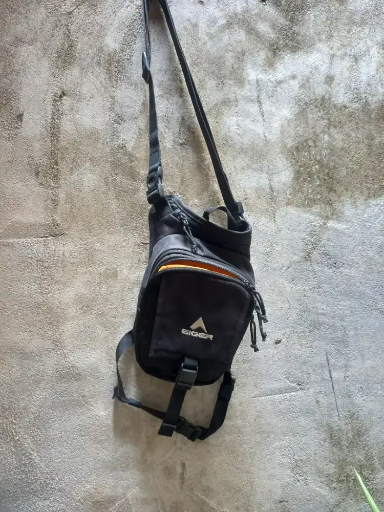 Tas Slempang Ori Eiger Ascenda Legpack,kuat warna hitam pekat