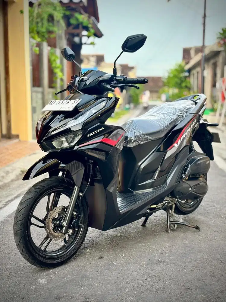 ALL NEW VARIO 125 LED BLACK GLOSSY KUNCI 2