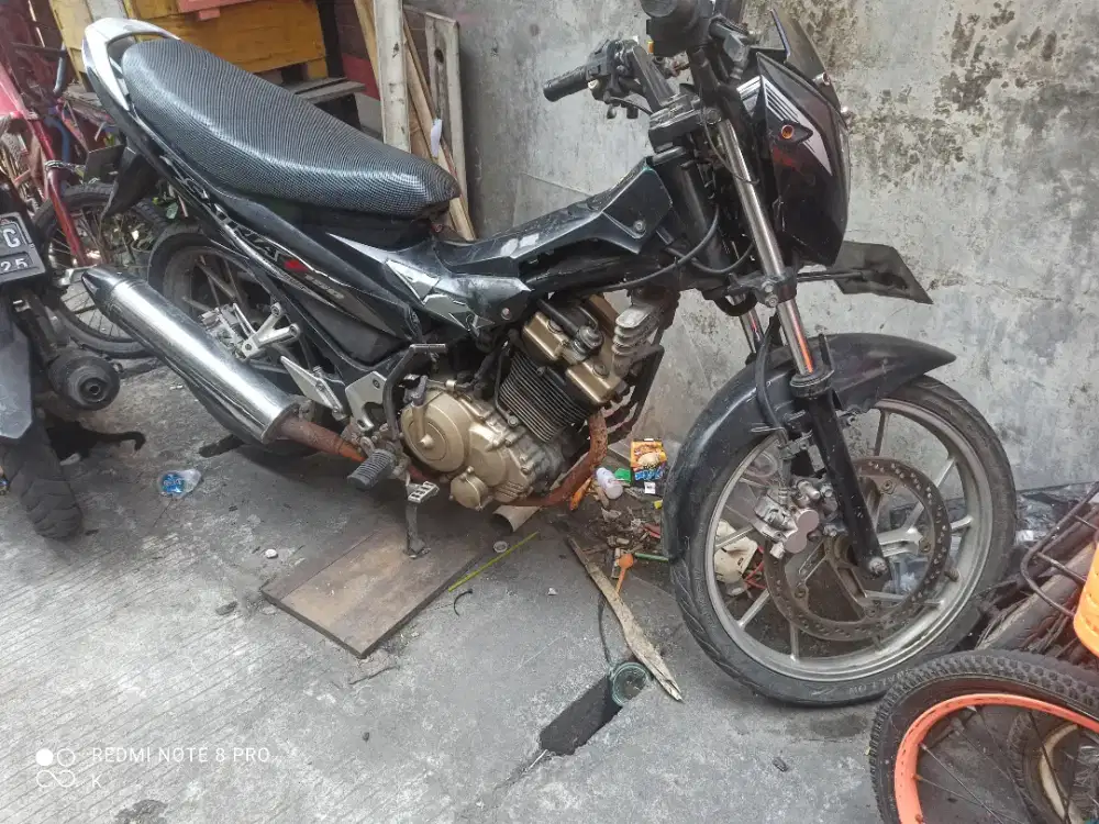 Suzuki Satria FU 15cc Istimewa