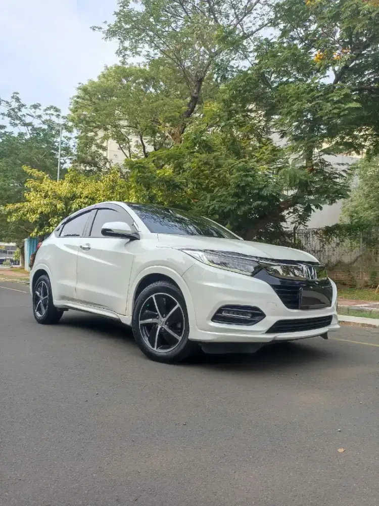 HONDA HR-V 1.8 PRESTIGE 2018(FACELIFT)KM 48RB