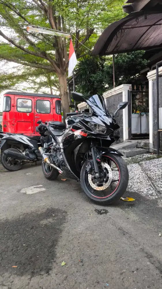 Yamaha R25 2015 ABS