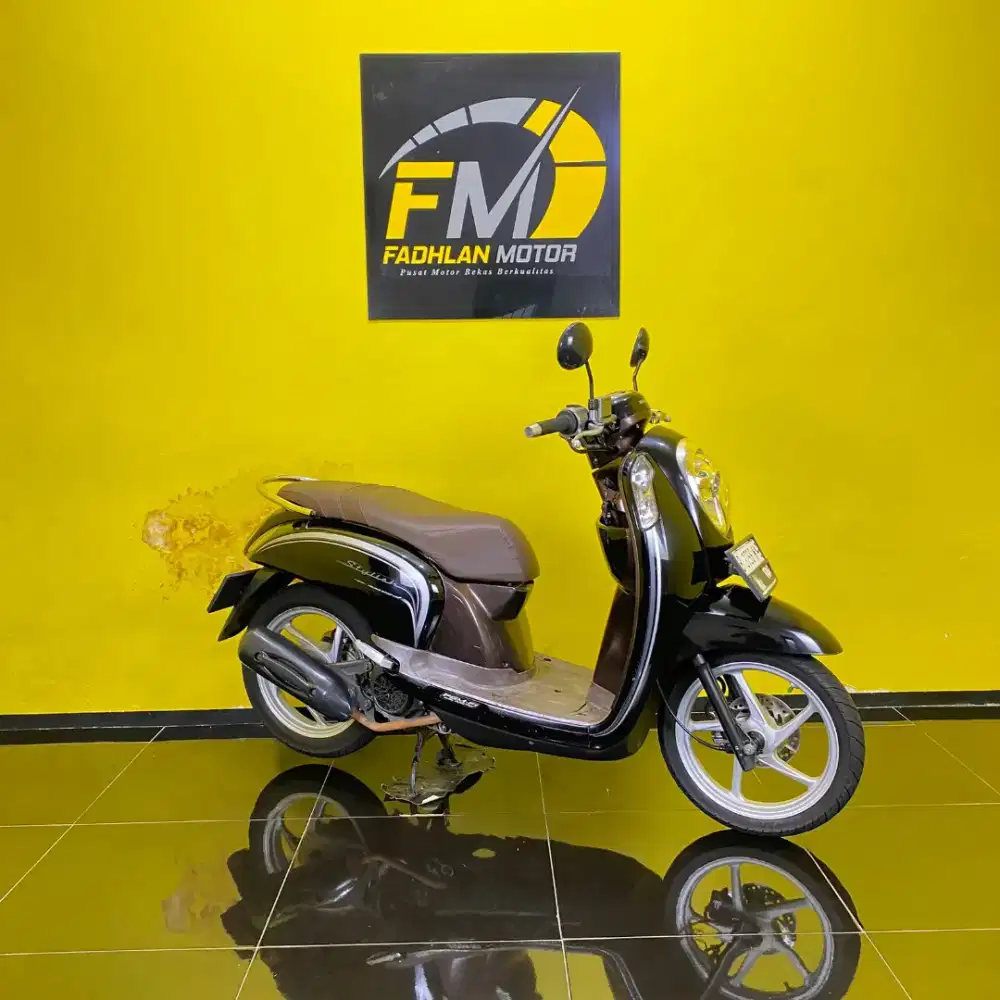 Honda Scoopy Tahun 2016 pajak on warna hitam