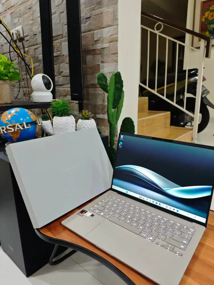 Laptop Asus Zenbook A14 Snapdragon X x rog tuf msi