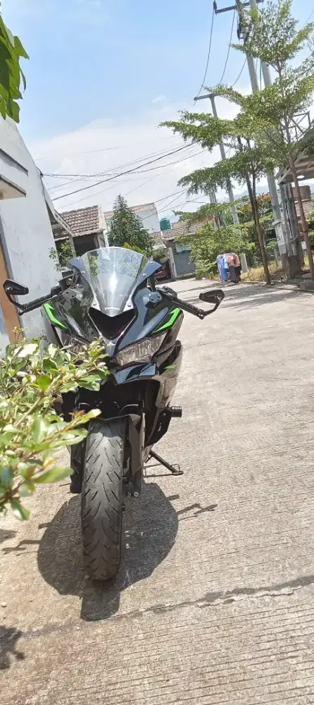Kawasaki zx25R non abs