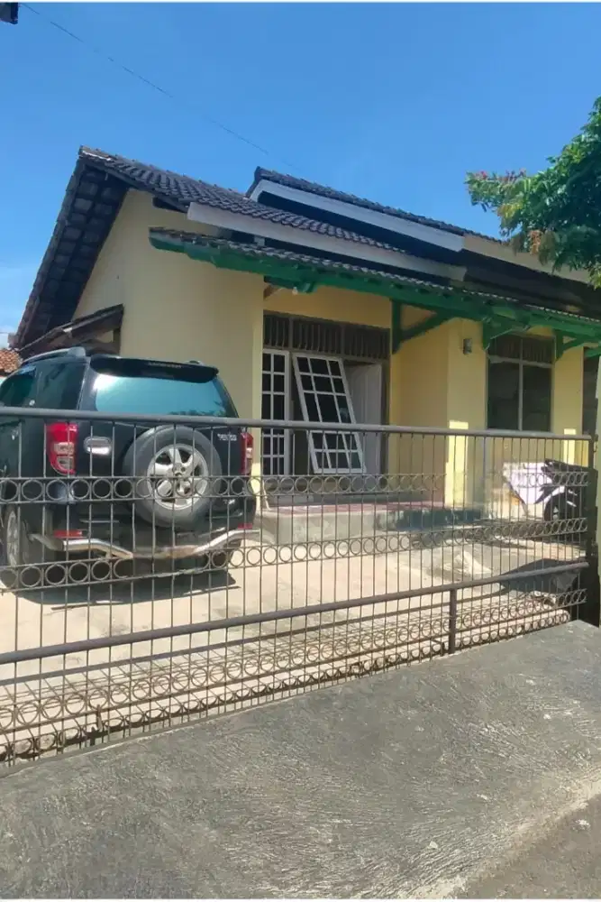 Dikontrakan Rumah per tahun di Way Halim dekat Lampung Walk & RS Urip