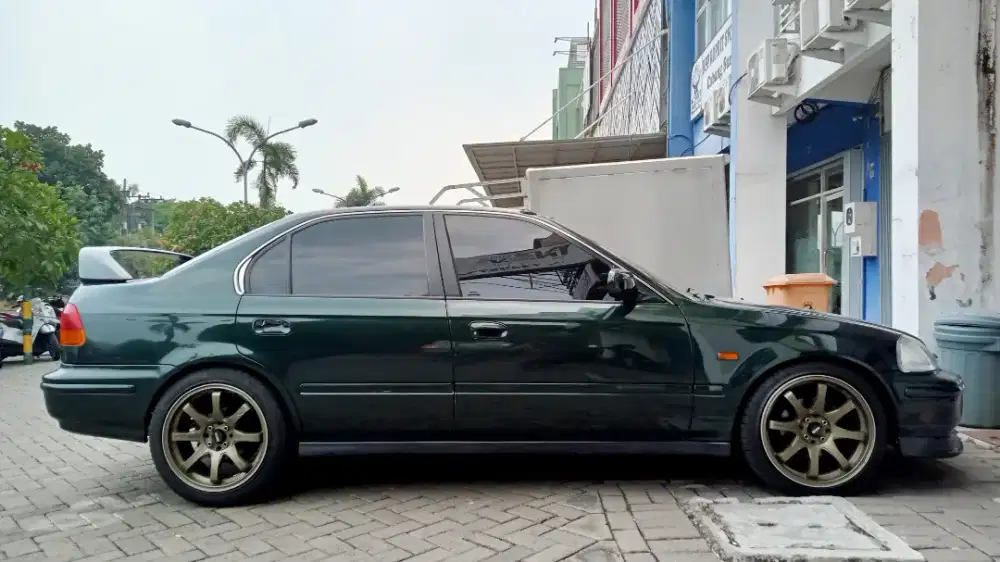 Honda Civic Ferio 1997 Hijau Metalik M/T (nopol W) Kondisi Istimewa