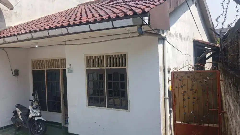 Rumah Asri di daerah Masnaga Bintara Jaya Bekasi Barat