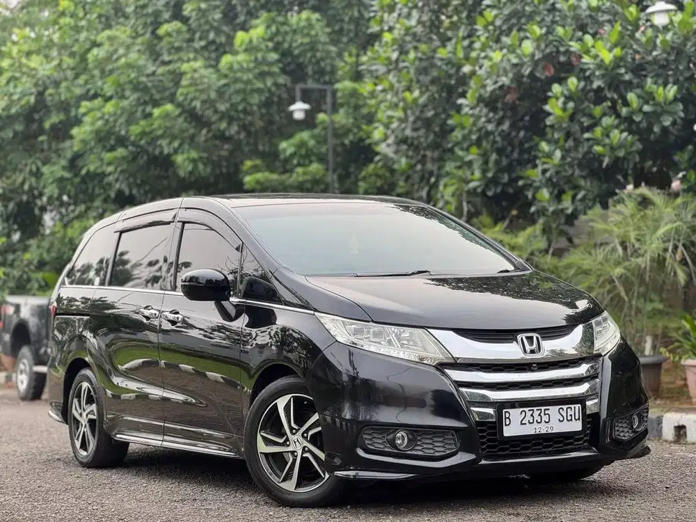 HONDA ODYSSEY E CVT 2015 HITAM FULLSET ISTIMEWA