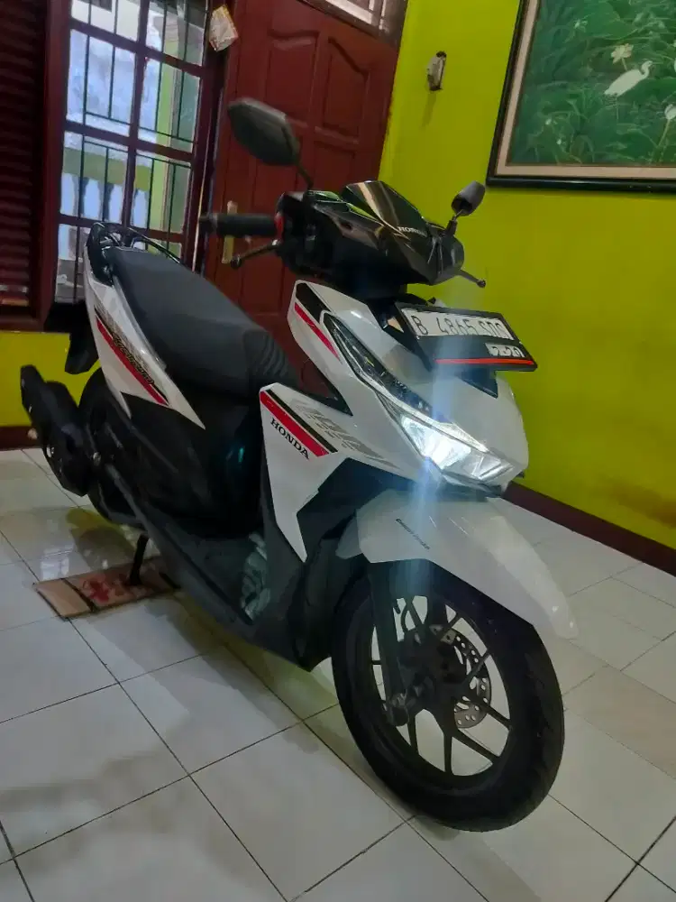 Honda Vario LED 125 THN 2017 siap pake BS TT