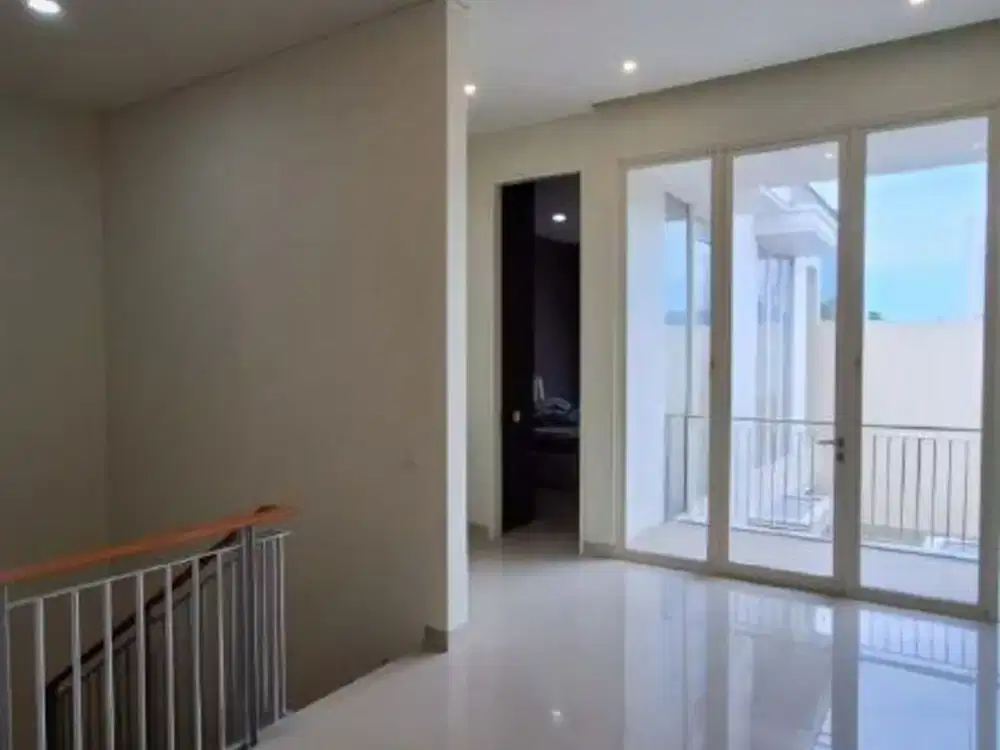 Rumah Villa Bukit Regency Pakuwon Indah FURNISH SIAP HUNI