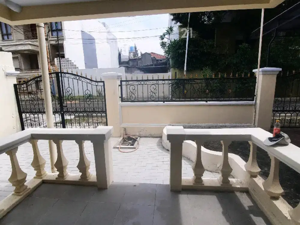 Rumah 1 Lantai Nyaman Untuk Tempat Tinggal Di Pulomas R2445