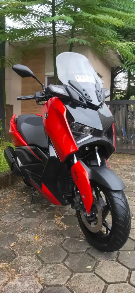 Yamaha Xmax Connected 2025 B DKI Limited colour km rendah