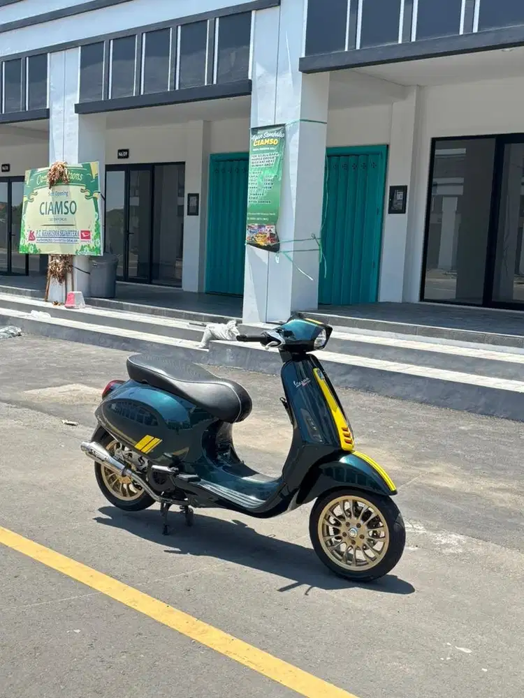 Vespa 3v tahun 2014 surat lengkap hidup tinggal pake